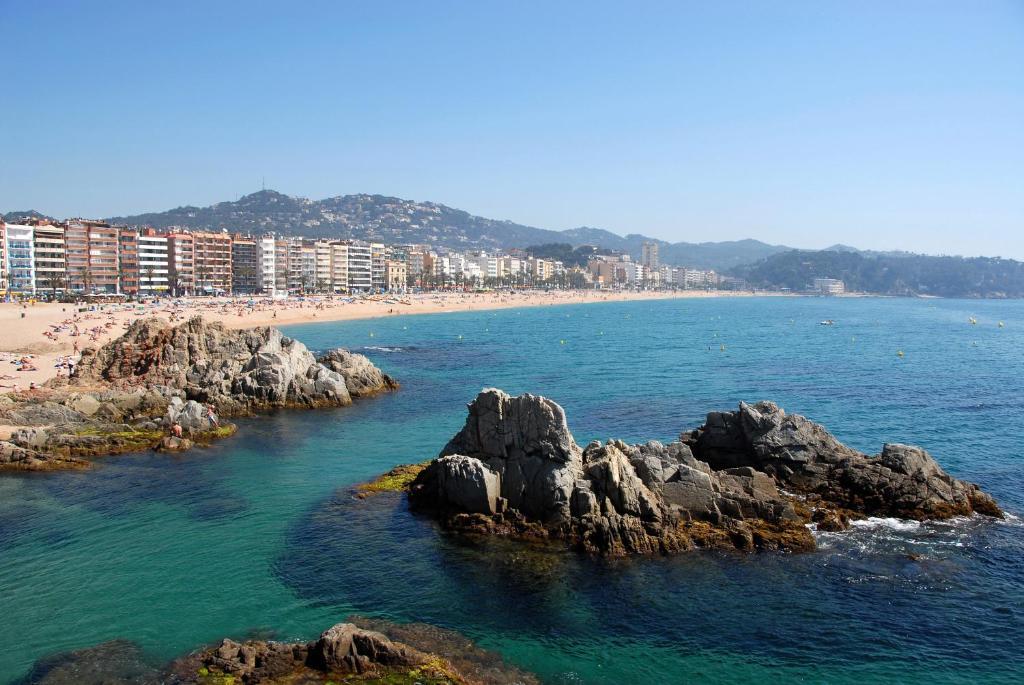 Hotel Castella Lloret de Mar Exterior photo